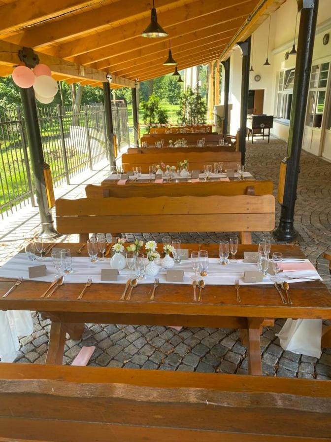 Penzion A Restaurace Belecky Mlyn Pteni Экстерьер фото